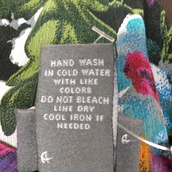 Dots Ladies Dress, sz 1x, Black Floral print multi colors, NWT - Picture 7 of 11